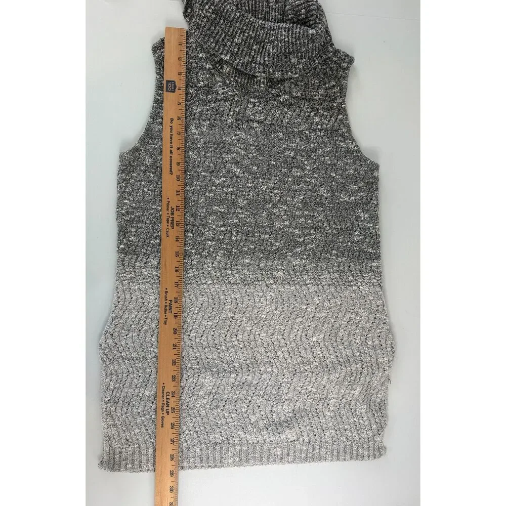 Simply Vera Vera Wang Women's Sleeveless Sweater Turtleneck Gray Size L Large
